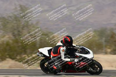 media/Dec-01-2025-Moto Forza (Mon) [[2daa91e15f]]/2-Intermediate Group/Session 3 (Turn 7 Inside Pans)/